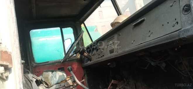 KrAZ 255-12