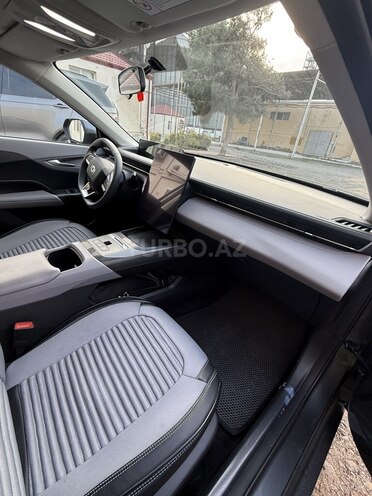 Changan Qiyuan A05 2025, 8,200 km - 1.5 l - Bakı
