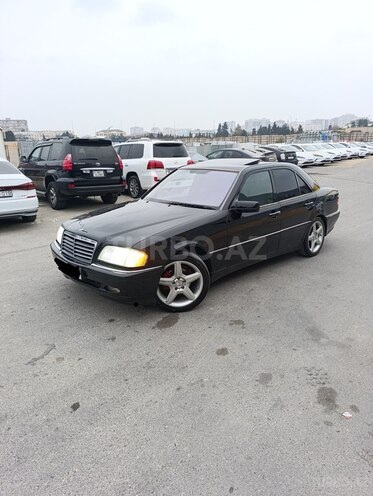 Mercedes C 230 1998, 325,000 km - 2.3 l - Bakı