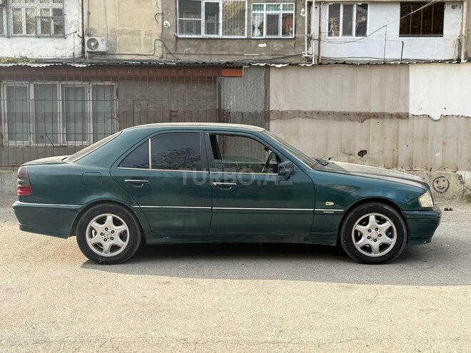 Mercedes C 250 1995, 358,000 km - 2.5 л - Bakı