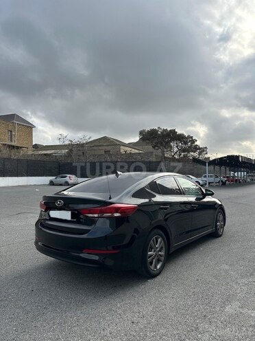 Hyundai Elantra 2018, 154,450 km - 2.0 l - Bakı