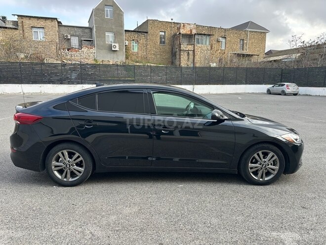 Hyundai Elantra 2018, 154,450 km - 2.0 l - Bakı