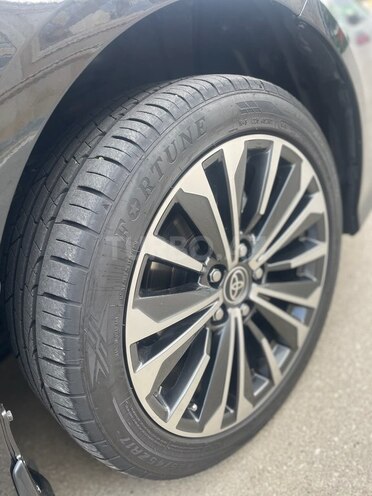 Toyota Corolla 2023, 72,000 km - 1.6 л - Bakı