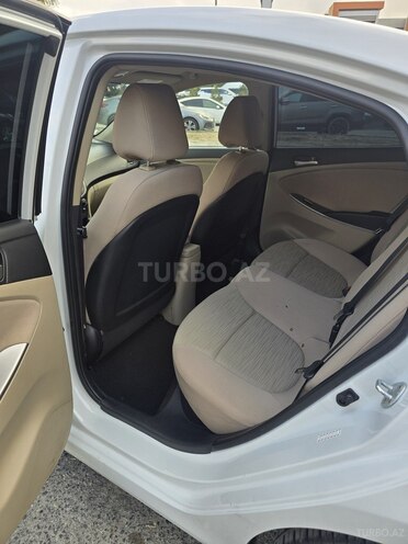 Hyundai Accent 2017, 110,000 km - 1.6 л - Bakı