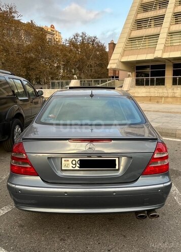 Mercedes E 240 2005, 267,000 km - 2.6 l - Bakı
