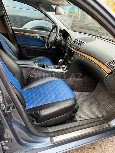 Mercedes E 240 2005, 267,000 km - 2.6 l - Bakı