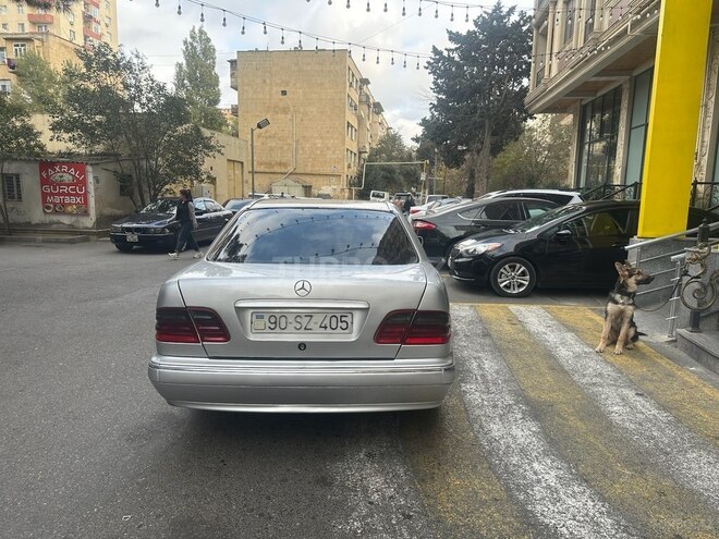 Mercedes E 220 1999, 888,000 km - 2.2 l - Bakı