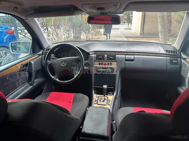 Mercedes E 220 1999, 888,000 km - 2.2 l - Bakı