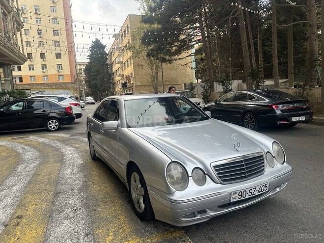 Mercedes E 220 1999, 888,000 km - 2.2 l - Bakı