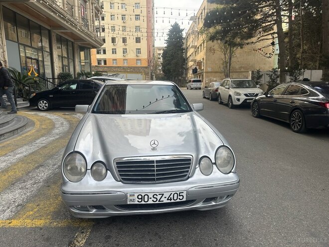 Mercedes E 220 1999, 888,000 km - 2.2 l - Bakı
