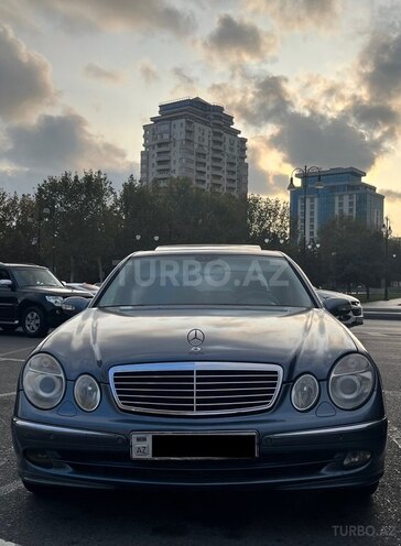 Mercedes E 240 2005, 267,000 km - 2.6 l - Bakı