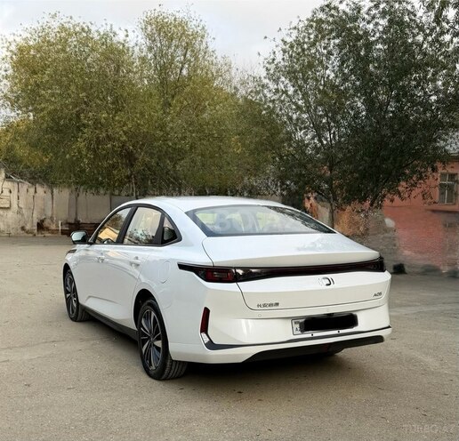 Changan Qiyuan A05 2025, 0 km - 1.5 l - Bakı