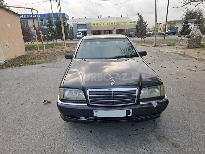Mercedes C 220 2000, 354,675 km - 2.2 l - Bakı