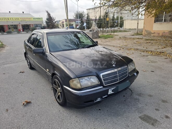Mercedes C 220 2000, 354,675 km - 2.2 l - Bakı