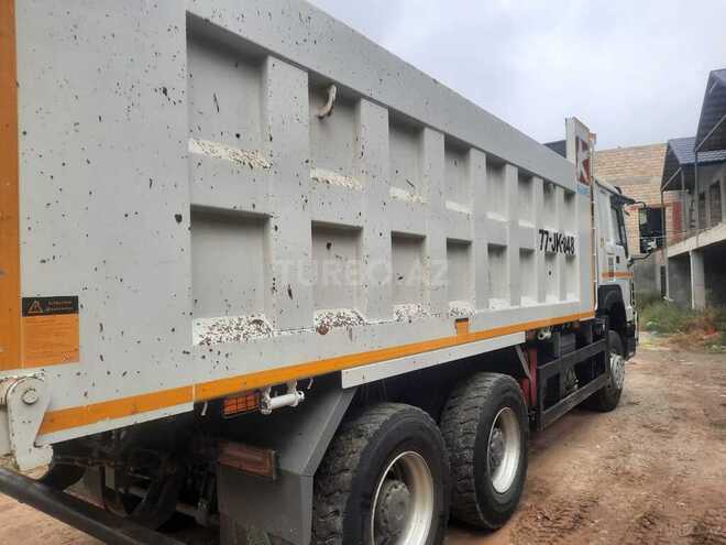 HOWO Sinotruk 2023, 88,500 km - 11.0 л - Gəncə