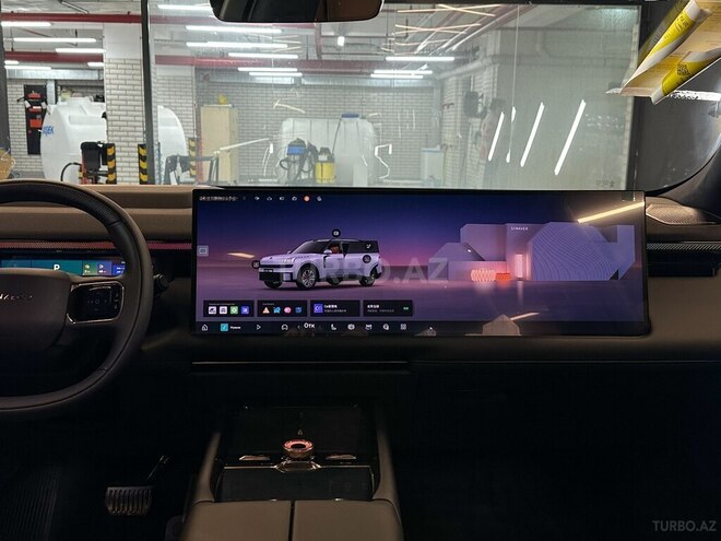 Lynk & Co 900-29