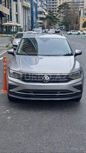 Volkswagen Tiguan 2021, 48,000 km - 1.4 л - Bakı