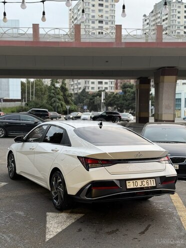 Hyundai Elantra 2024, 9,000 km - 1.6 l - Bakı