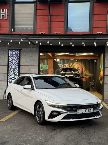 Hyundai Elantra 2024, 9,000 km - 1.6 l - Bakı