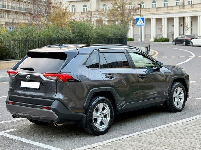 Toyota RAV4 2019, 99,000 km - 2.0 l - Bakı