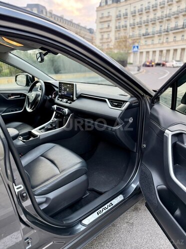 Toyota RAV4 2019, 99,000 km - 2.0 l - Bakı
