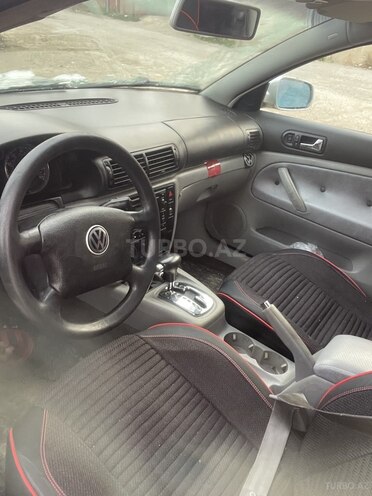 Volkswagen Passat-3