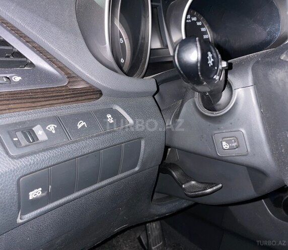 Hyundai Santa Fe 2014, 240,000 km - 2.0 л - Bakı