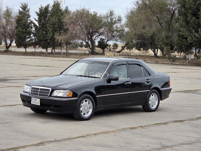 Mercedes C 230 1998, 304,000 km - 2.3 л - Sumqayıt