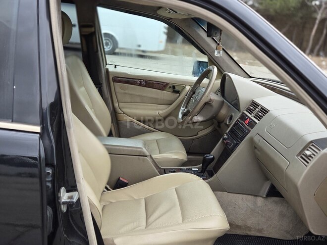 Mercedes C 230 1998, 304,000 km - 2.3 л - Sumqayıt