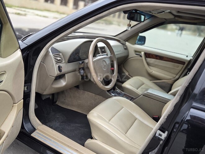 Mercedes C 230 1998, 304,000 km - 2.3 л - Sumqayıt
