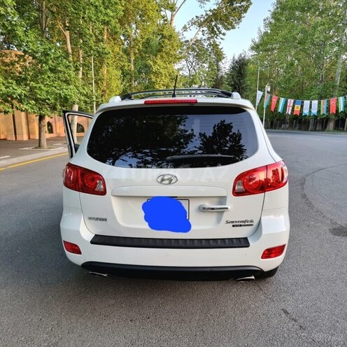 Hyundai Santa Fe-3