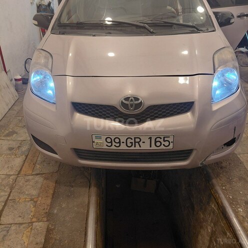 Toyota Vitz 2007, 173,000 km - 1.3 l - Bakı
