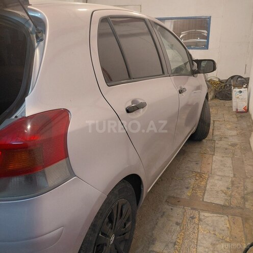 Toyota Vitz 2007, 173,000 km - 1.3 l - Bakı