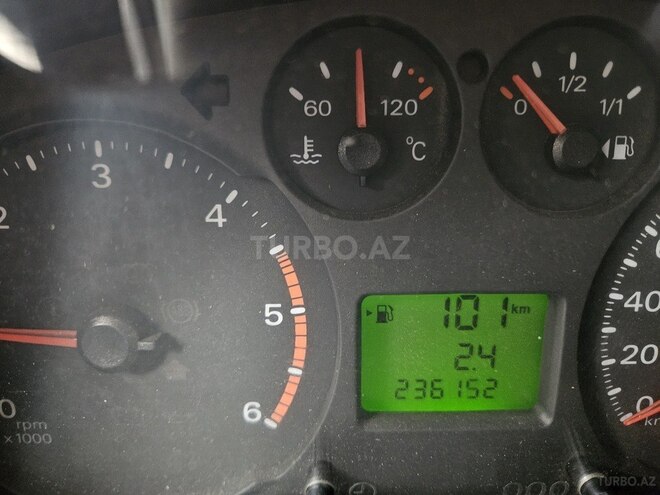 Ford Transit 2010, 236,200 km - 2.2 л - Bakı