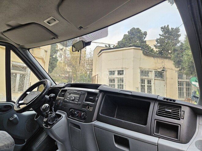Ford Transit 2010, 236,200 km - 2.2 л - Bakı