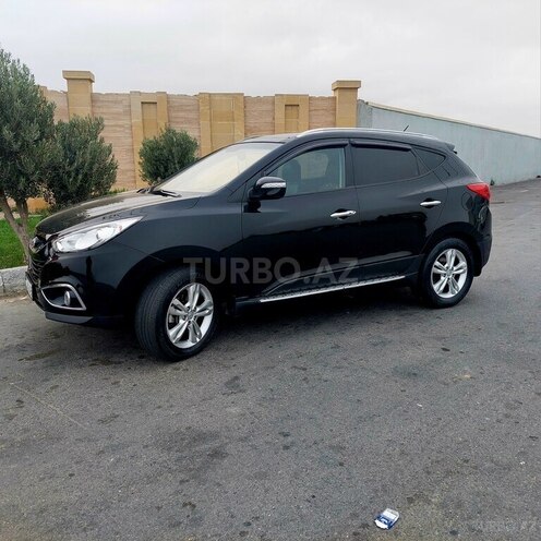 Hyundai ix35 2013, 205,000 km - 2.0 л - Biləsuvar