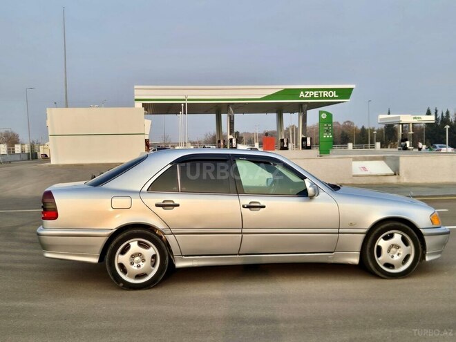 Mercedes C 240 1999, 354,000 km - 2.4 l - Ağcabədi