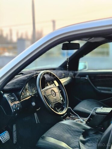 Mercedes C 240 1999, 354,000 km - 2.4 l - Ağcabədi