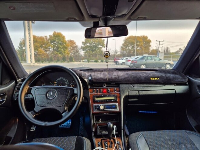 Mercedes C 240 1999, 354,000 km - 2.4 l - Ağcabədi