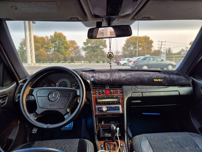 Mercedes C 240 1999, 354,000 km - 2.4 l - Ağcabədi