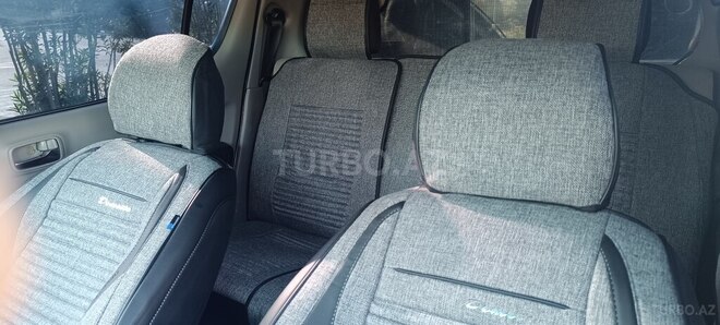 Mitsubishi L200-16