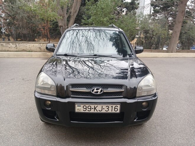 Hyundai Tucson 2008, 242,000 km - 2.7 л - Bakı