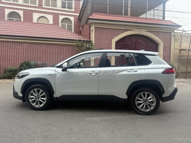 Toyota Corolla Cross 2025, 0 km - 2.0 l - Bakı