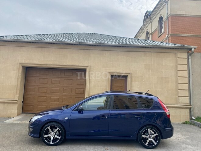 Hyundai i30 2010, 258,000 km - 1.4 l - Bakı