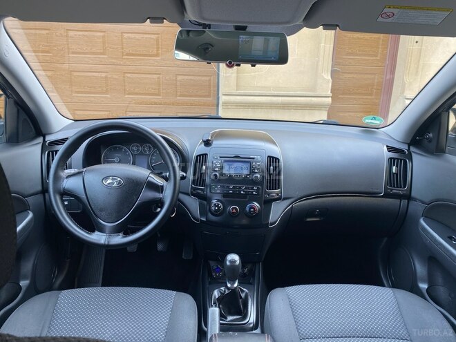 Hyundai i30 2010, 258,000 km - 1.4 l - Bakı