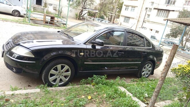 Volkswagen Passat 2002, 234,000 km - 1.8 l - Bakı