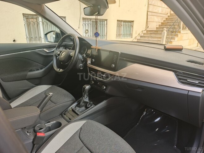 Skoda Kamiq 2022, 26,000 km - 1.6 l - Bakı