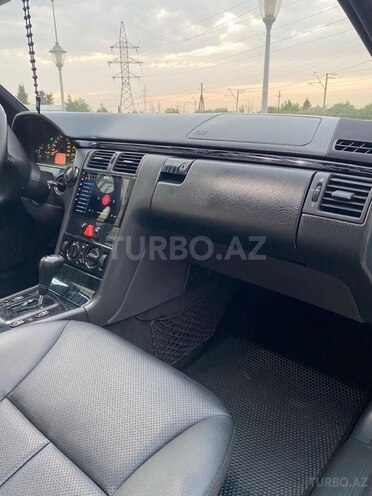 Mercedes E 240 2000, 320,000 km - 2.4 l - Saatlı