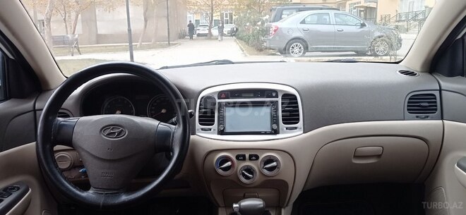 Hyundai Accent 2010, 369,500 km - 1.4 l - Bakı