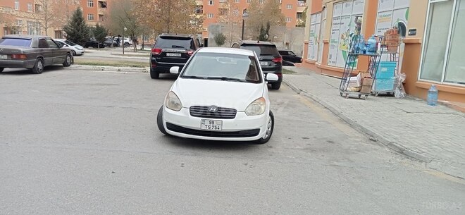 Hyundai Accent 2010, 369,500 km - 1.4 l - Bakı
